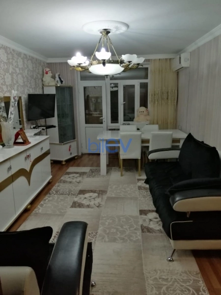 Satış 3 otaqlı Köhnə Tikili bina evi  60m², Bakı