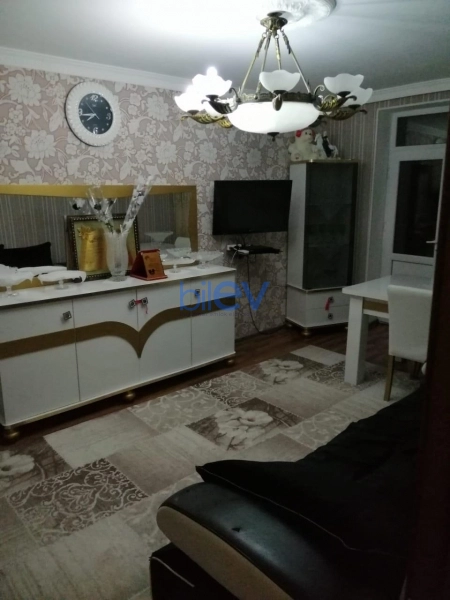 Satış 3 otaqlı Köhnə Tikili bina evi  60m², Bakı