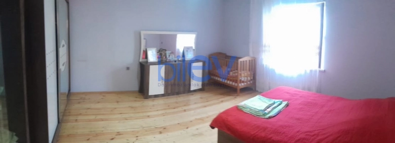 Aylıq Kirayə 4 otaqlı Həyət evi  100m², Qax