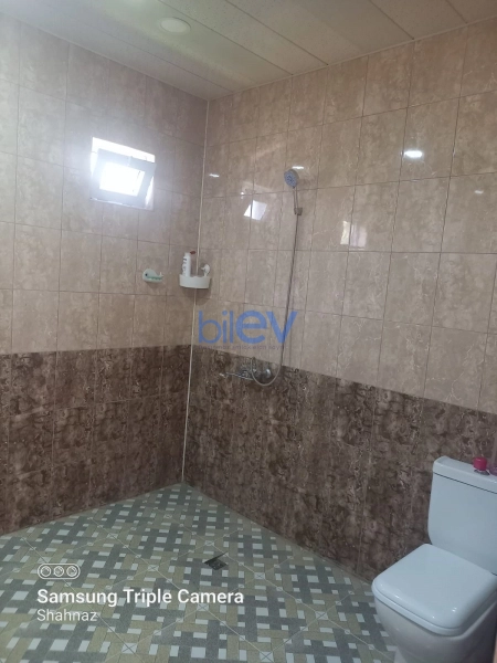 Aylıq Kirayə 4 otaqlı Həyət evi  100m², Qax