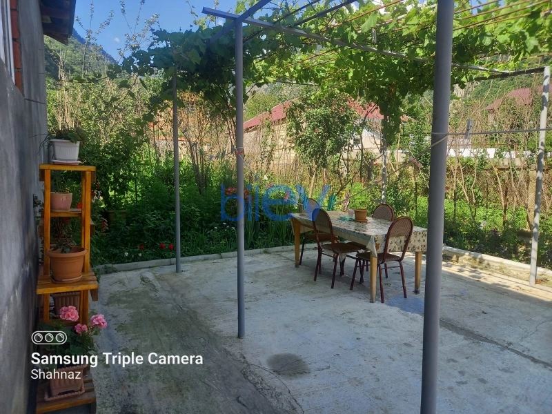 Aylıq Kirayə 4 otaqlı Həyət evi  100m², Qax