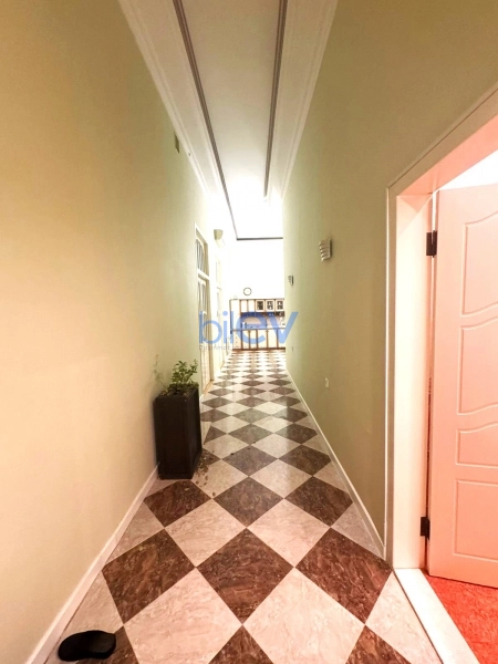 Aylıq Kirayə 2 otaqlı Köhnə Tikili bina evi  90m², Bakı