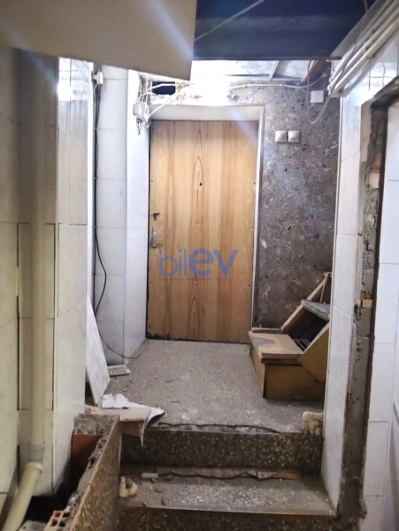 Aylıq Kirayə 4 otaqlı Köhnə Tikili bina evi  81m², Bakı