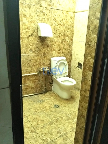 Aylıq Kirayə 4 otaqlı Köhnə Tikili bina evi  81m², Bakı