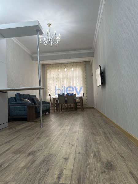 Aylıq Kirayə 2 otaqlı Yeni Tikili bina evi  70m², Bakı