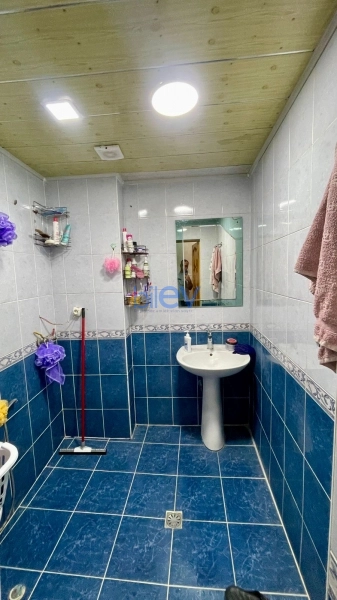 Satış 2 otaqlı Yeni Tikili bina evi  65m², Bakı