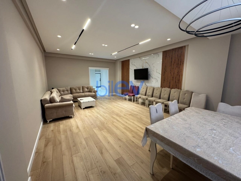 Aylıq Kirayə 3 otaqlı Yeni Tikili bina evi  155m², Bakı
