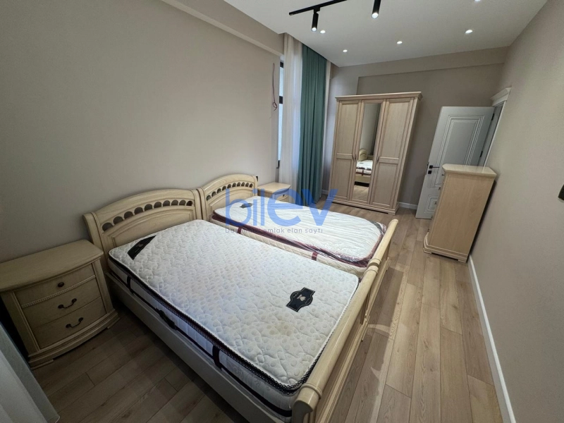 Aylıq Kirayə 3 otaqlı Yeni Tikili bina evi  155m², Bakı