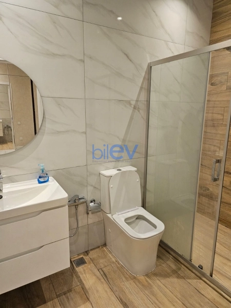 Aylıq Kirayə 2 otaqlı Yeni Tikili bina evi  70m², Bakı