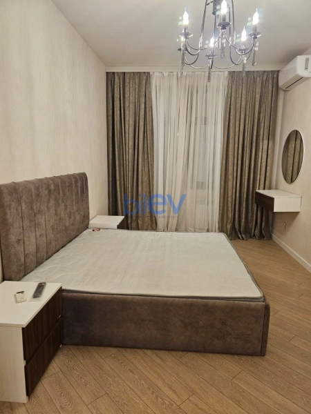 Aylıq Kirayə 2 otaqlı Yeni Tikili bina evi  70m², Bakı