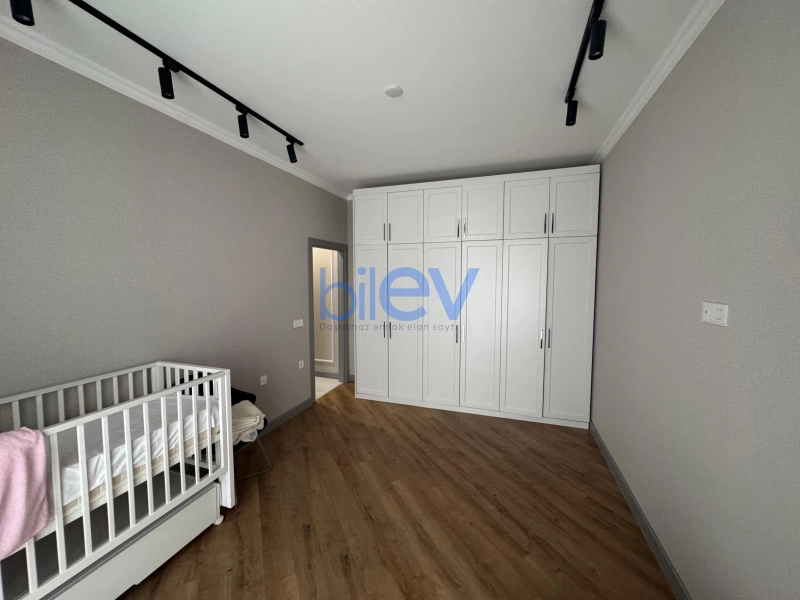 Aylıq Kirayə 2 otaqlı Yeni Tikili bina evi  82m², Bakı