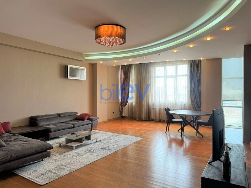 Aylıq Kirayə 4 otaqlı Yeni Tikili bina evi  175m², Bakı