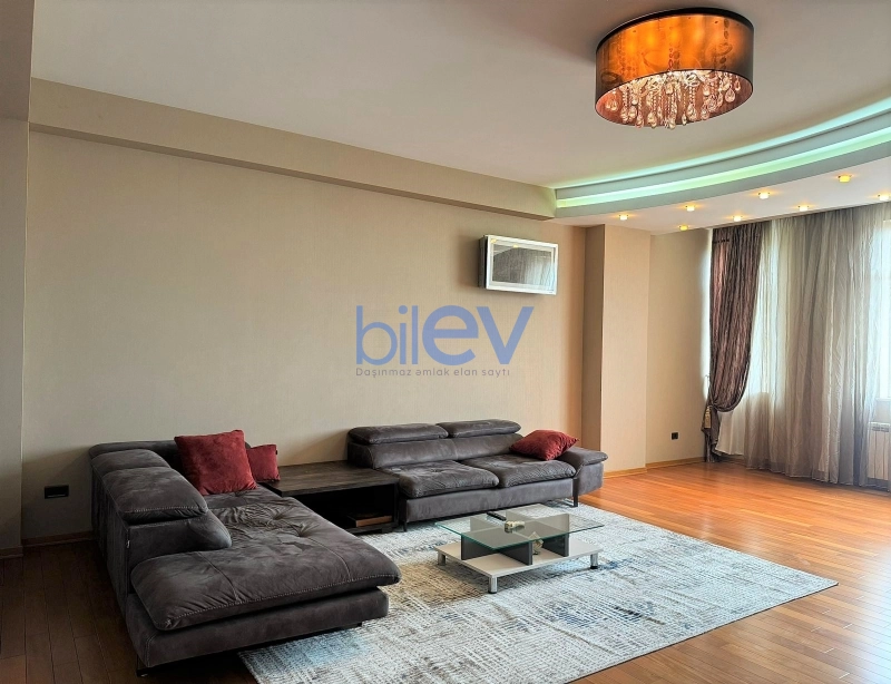Aylıq Kirayə 4 otaqlı Yeni Tikili bina evi  175m², Bakı