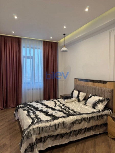 Aylıq Kirayə 2 otaqlı Yeni Tikili bina evi  65m², Bakı