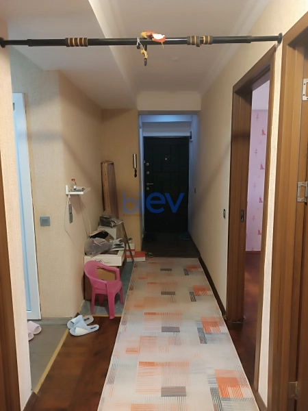 Satış 6 otaqlı Köhnə Tikili bina evi  200m², Bakı