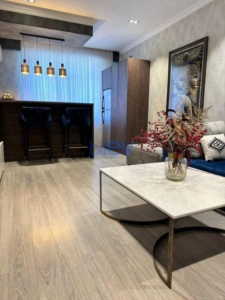 Aylıq Kirayə 3 otaqlı Yeni Tikili bina evi  96m², Bakı