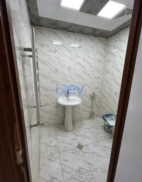 Satış 4 otaqlı Köhnə Tikili bina evi  105m², Sumqayıt