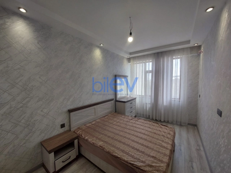 Aylıq Kirayə 3 otaqlı Yeni Tikili bina evi  105m², Bakı