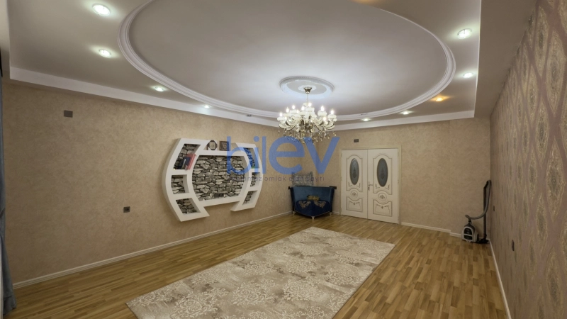 Satış 3 otaqlı Yeni Tikili bina evi  136m², Bakı