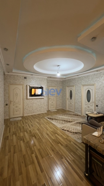 Satış 3 otaqlı Yeni Tikili bina evi  136m², Bakı