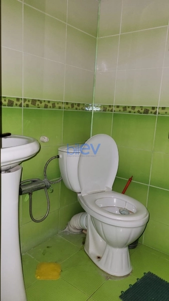 Satış 4 otaqlı Köhnə Tikili bina evi  120m², Bakı