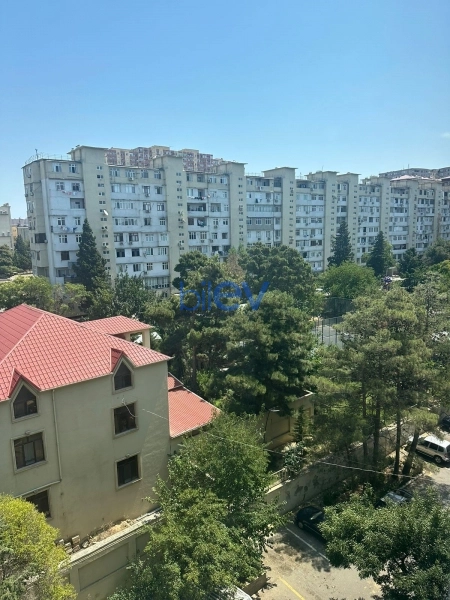Satış 2 otaqlı Köhnə Tikili bina evi  52m², Bakı