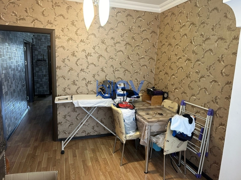Satış 2 otaqlı Köhnə Tikili bina evi  52m², Bakı