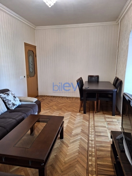 Aylıq Kirayə 3 otaqlı Köhnə Tikili bina evi  80m², Bakı