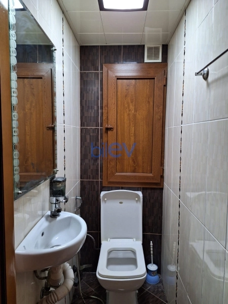Aylıq Kirayə 3 otaqlı Köhnə Tikili bina evi  80m², Bakı