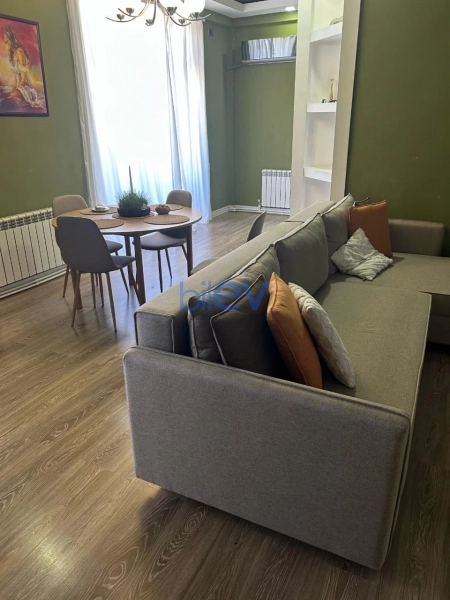Aylıq Kirayə 2 otaqlı Yeni Tikili bina evi  70m², Bakı