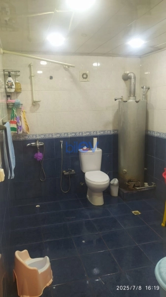 Satış 4 otaqlı Köhnə Tikili bina evi  85m², Bakı