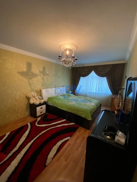 Aylıq Kirayə 3 otaqlı Köhnə Tikili bina evi  67m², Bakı