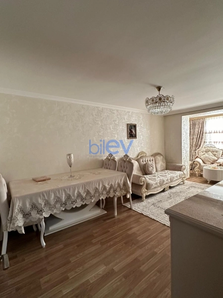 Satış 3 otaqlı Köhnə Tikili bina evi  43m², Bakı