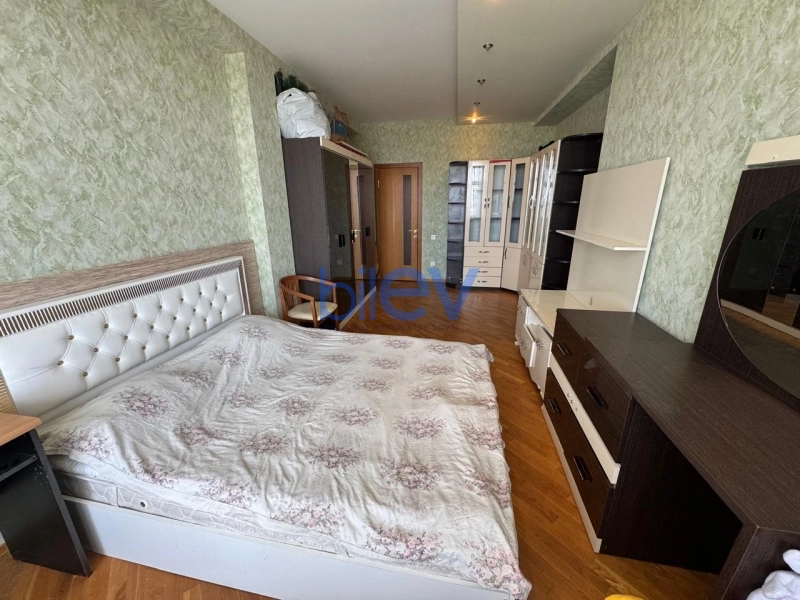 Aylıq Kirayə 3 otaqlı Həyət evi  180m², Bakı