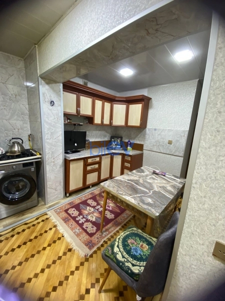Satış 3 otaqlı Köhnə Tikili bina evi  80m², Bakı