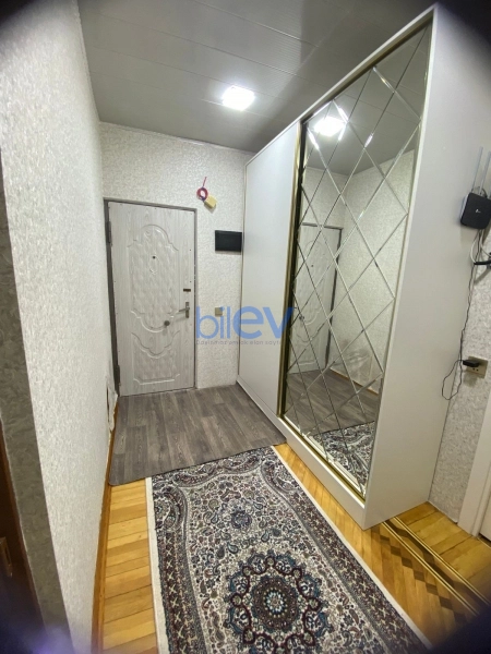 Satış 3 otaqlı Köhnə Tikili bina evi  80m², Bakı