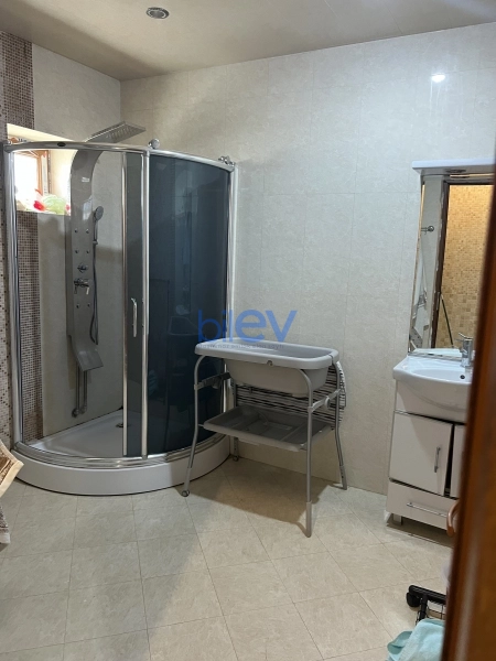 Satış 7 otaqlı Bağ evi  300m², Bakı