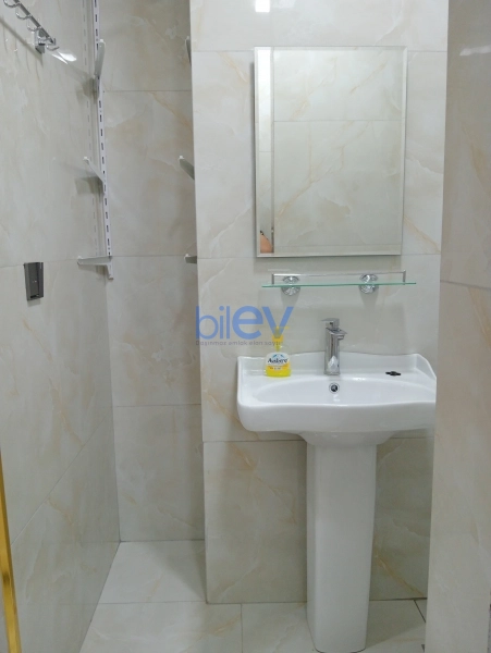 Aylıq Kirayə 2 otaqlı Yeni Tikili bina evi  70m², Bakı
