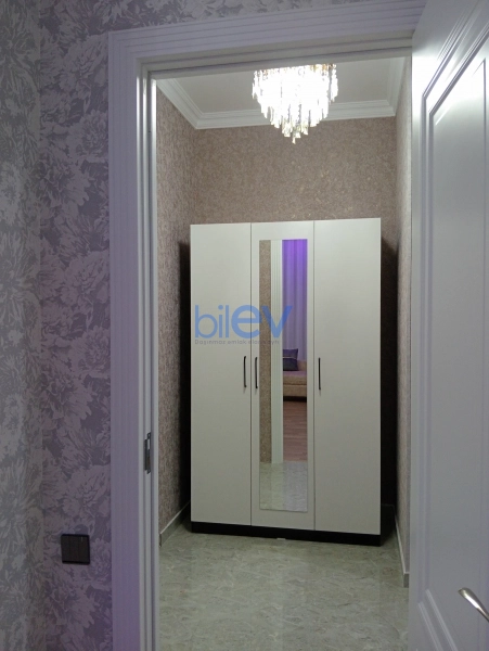 Aylıq Kirayə 2 otaqlı Yeni Tikili bina evi  70m², Bakı