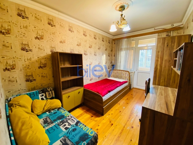 Aylıq Kirayə 3 otaqlı Köhnə Tikili bina evi  90m², Bakı