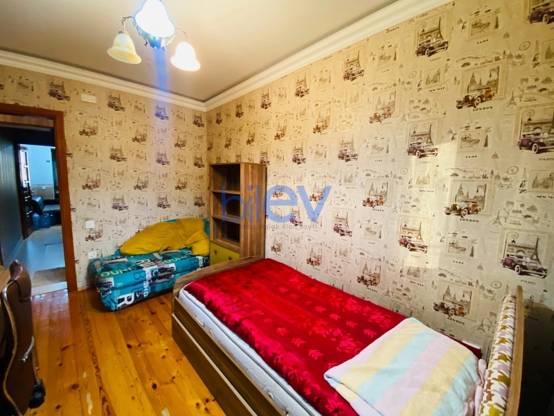 Aylıq Kirayə 3 otaqlı Köhnə Tikili bina evi  90m², Bakı