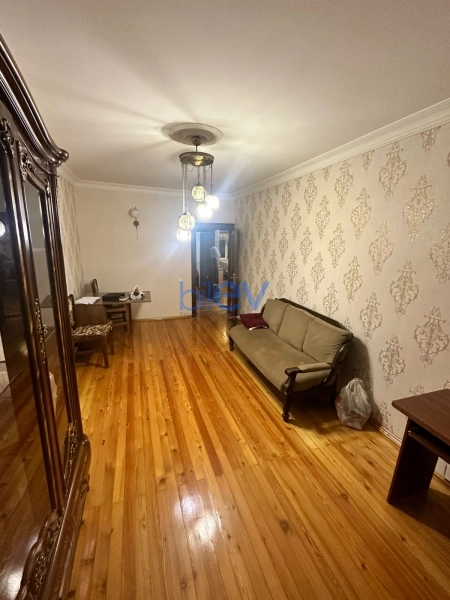 Aylıq Kirayə 2 otaqlı Köhnə Tikili bina evi  50m², Bakı