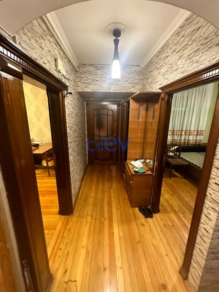 Aylıq Kirayə 2 otaqlı Köhnə Tikili bina evi  50m², Bakı