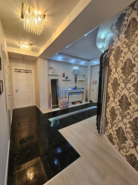 Satış 2 otaqlı Yeni Tikili bina evi  100m², Bakı