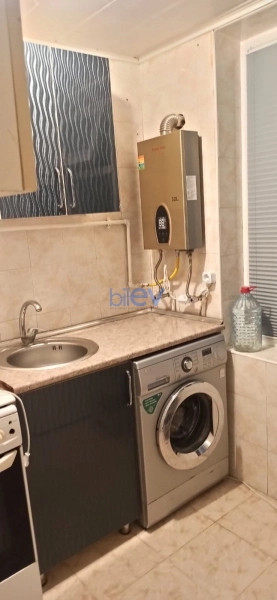 Aylıq Kirayə 1 otaqlı Köhnə Tikili bina evi  35m², Bakı