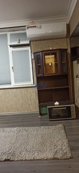 Aylıq Kirayə 1 otaqlı Köhnə Tikili bina evi  35m², Bakı