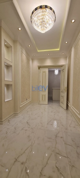 Aylıq Kirayə 3 otaqlı Yeni Tikili bina evi  106m², Bakı