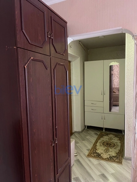 Aylıq Kirayə 1 otaqlı Köhnə Tikili bina evi  40m², Bakı
