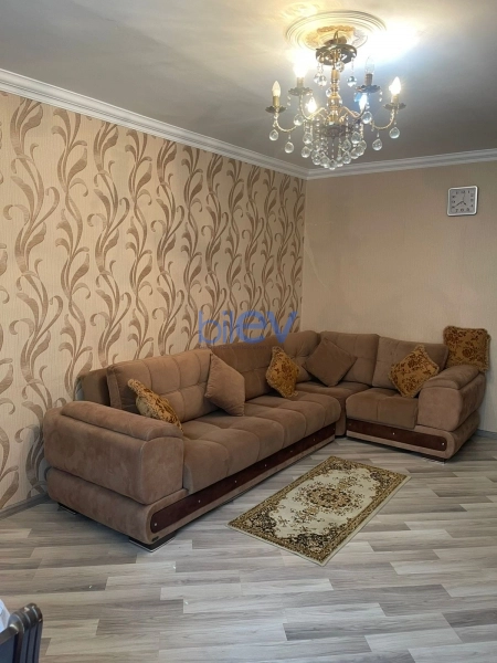 Aylıq Kirayə 1 otaqlı Köhnə Tikili bina evi  40m², Bakı