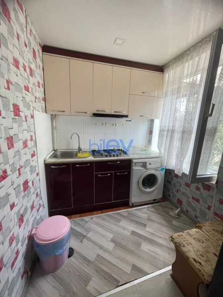 Aylıq Kirayə 1 otaqlı Köhnə Tikili bina evi  40m², Bakı